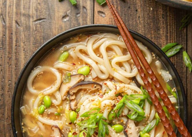 How to Make a Cozy Miso Soup with Udon and Dumplings at Home