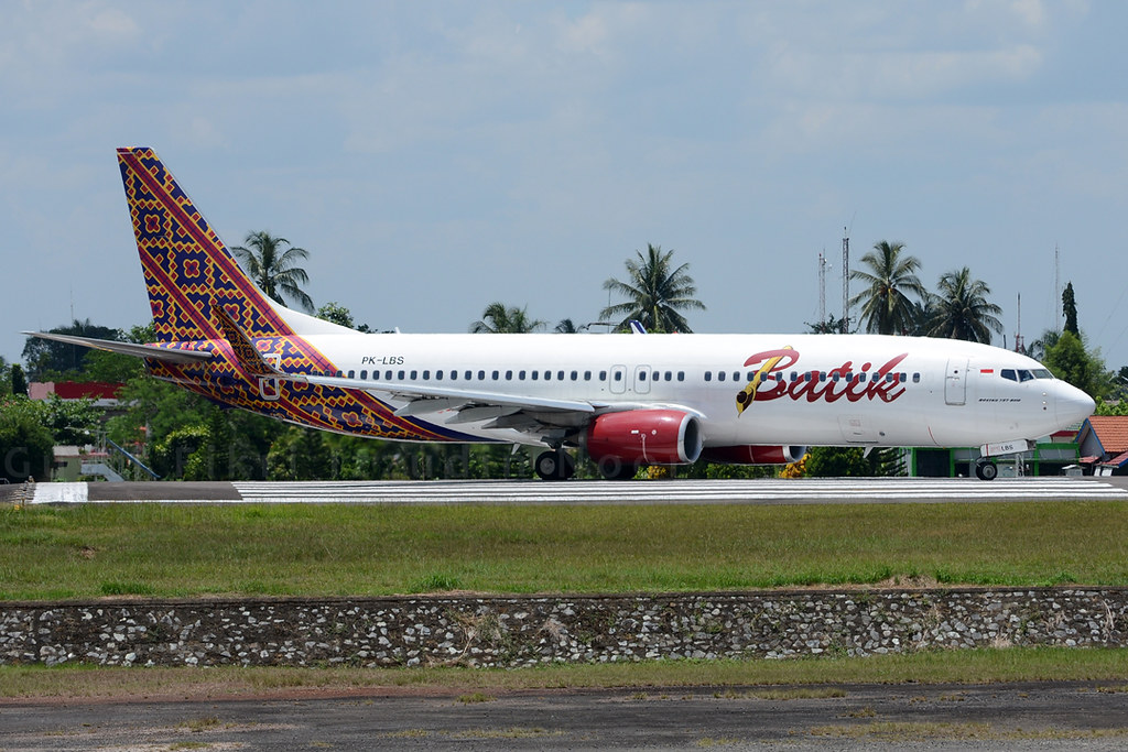 Mid-Air Slumber: Indonesian Pilots Doze Off, Prompting Inquiry into Airline Fatigue Management