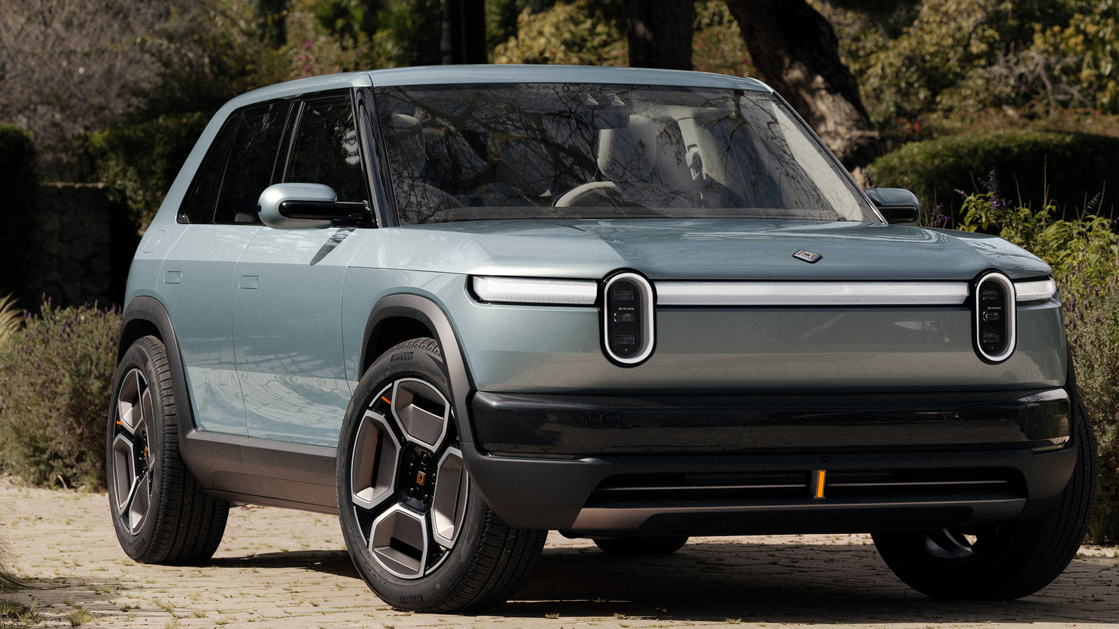 Rivian Electrifies the Game: Introducing the R3 and R3X Crossovers