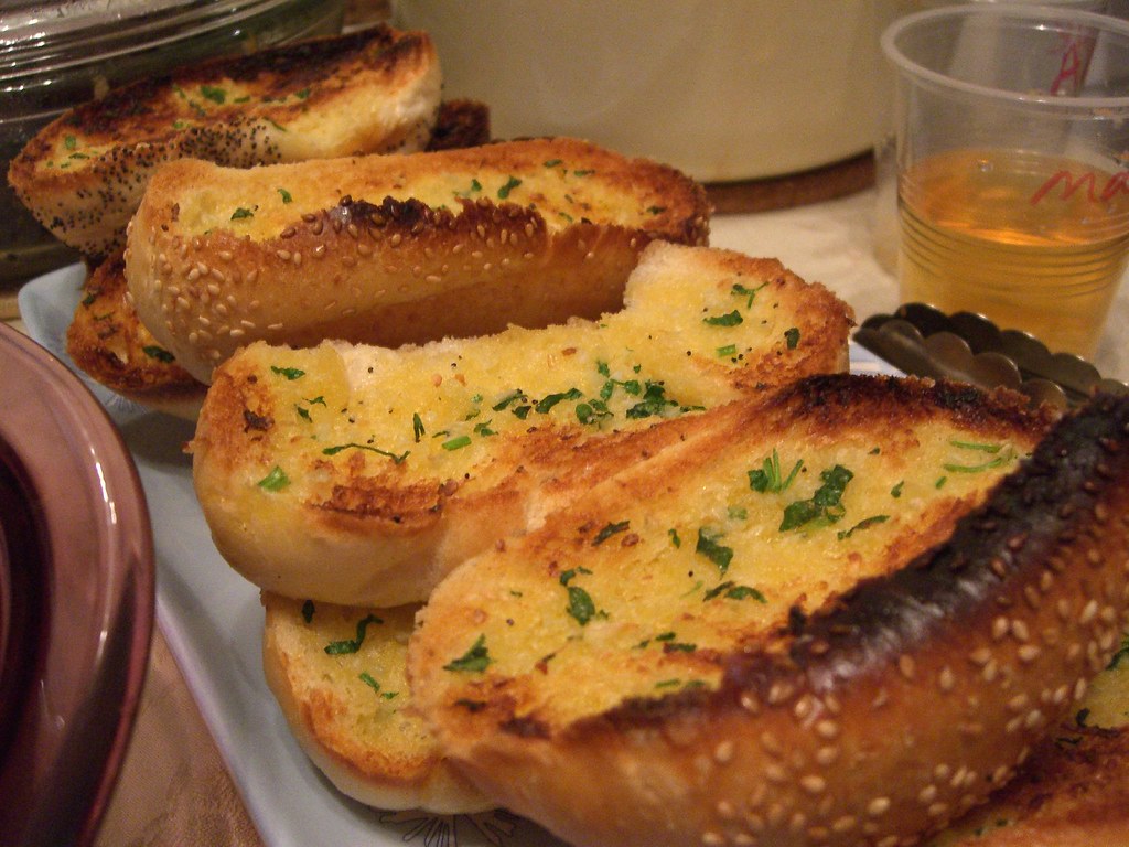 Cheesy Stuffed Garlic Bread – The Ultimate Comfort Food