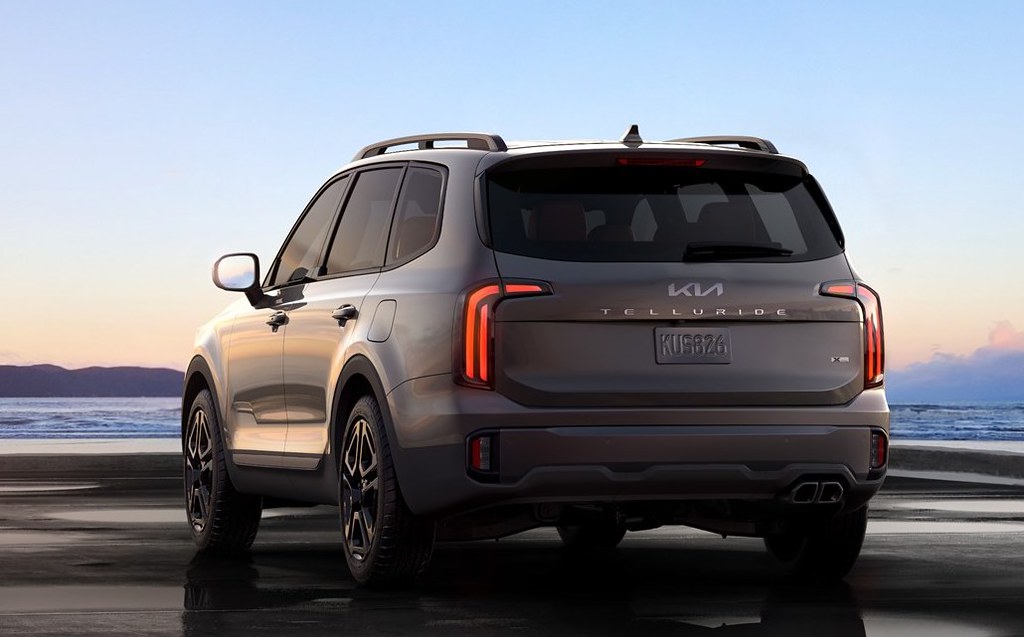 Kia Issues Massive Recall for Telluride SUVs Over Rollaway Risk