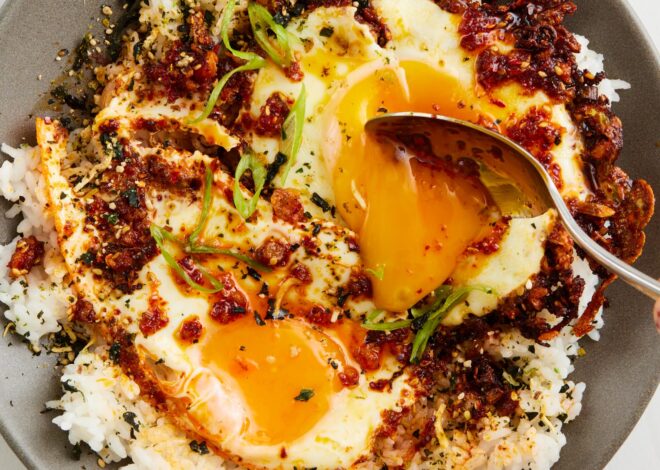 Sizzle Your Taste Buds: Homemade Chili Crisp Fried Eggs Over Rice