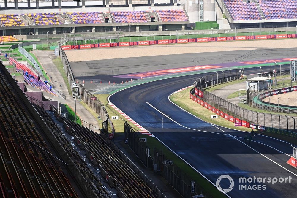 The Shanghai Surprise: F1 Drivers Tackle a Mysteriously Altered Track