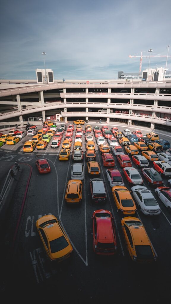 Navigating the World of Airport Cabs: A Global Tourist’s Guide to Not Getting Ripped Off