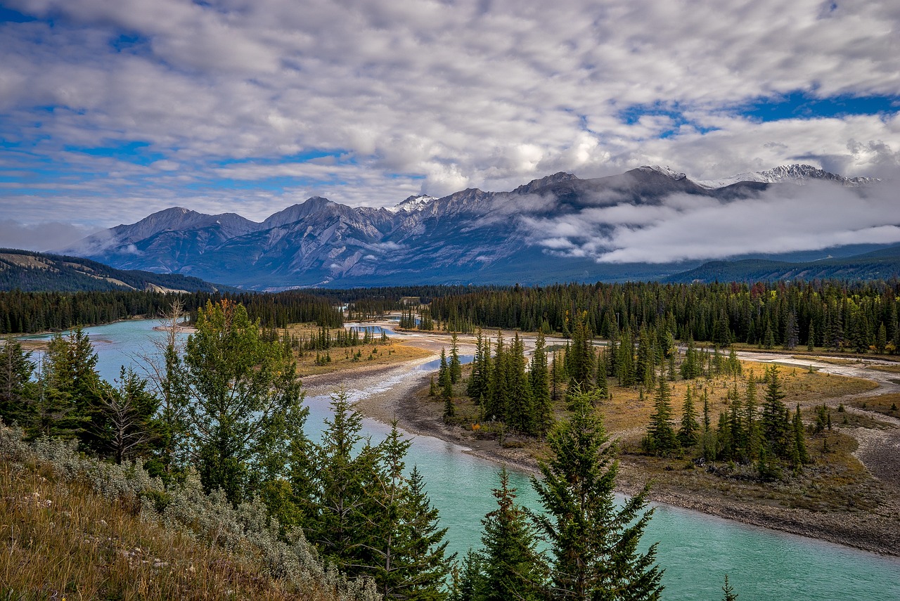 Canada’s Call: Why This Land’s Charm Is Simply Irresistible