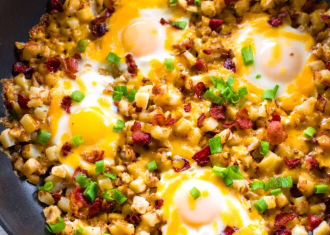 Sizzle Your Morning: The Ultimate Bacon, Egg, & Hash Brown Skillet