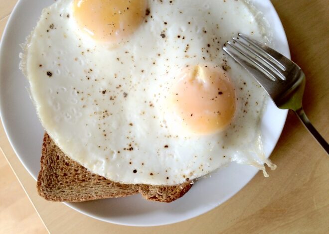 How to Make the Ultimate Egg in a Hole Breakfast