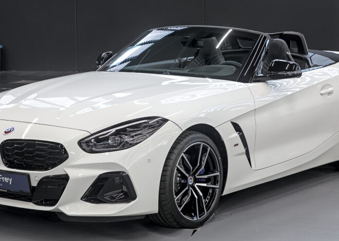 The 2025 BMW Z4 M40i Is a Manual Dream Come True