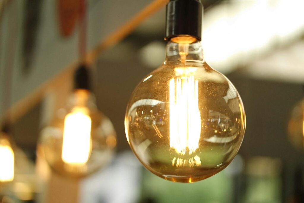 The Incredible 120-Year Journey of Shelby’s Light Bulbs: Innovation, Longevity, and Market Forces The Incredible 120-Year Journey of Shelby’s Light Bulbs: Innovation, Longevity, and Market Forces
