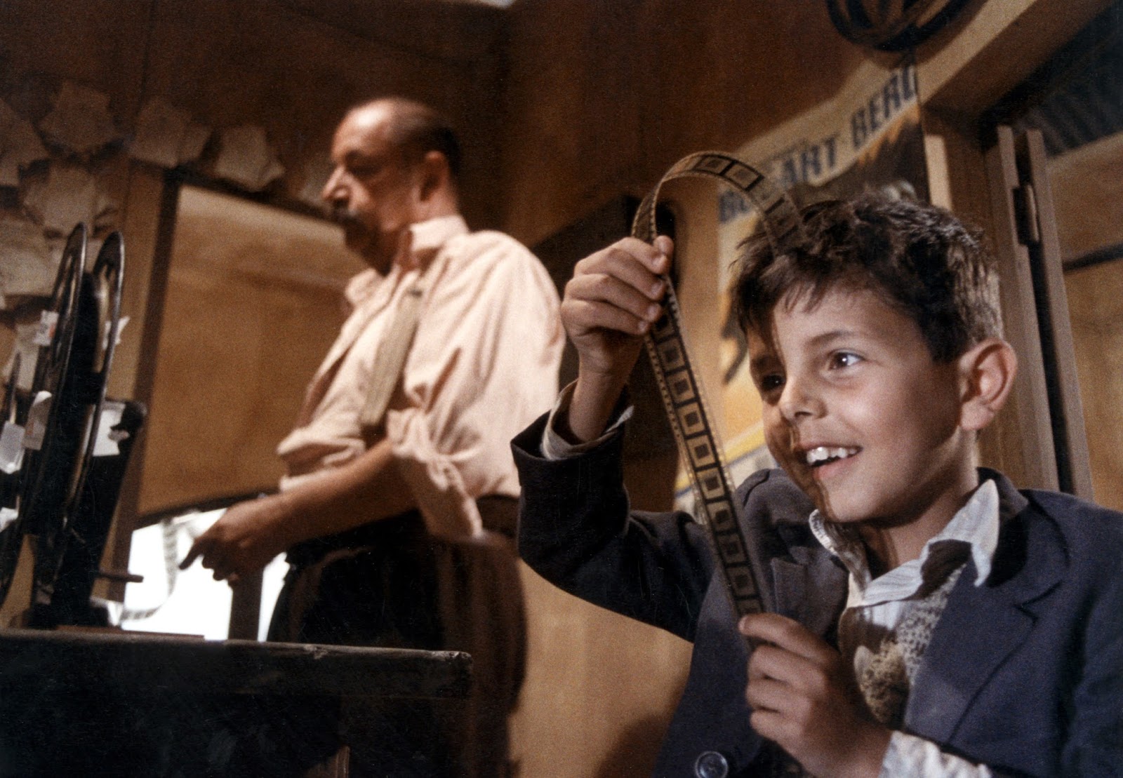 10. Nuovo Cinema Paradiso 1988