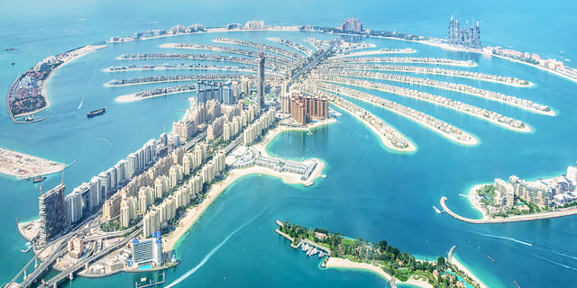 Dubai: A Dazzling Destination for Your First Trip Outside Europe