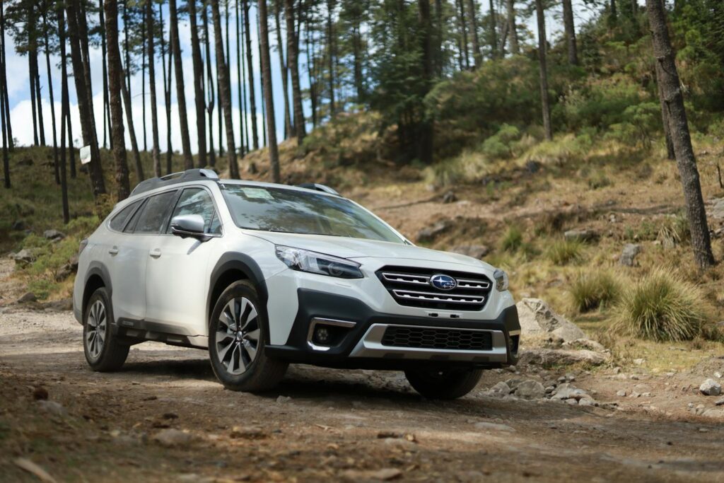 subaru outback crossover suv