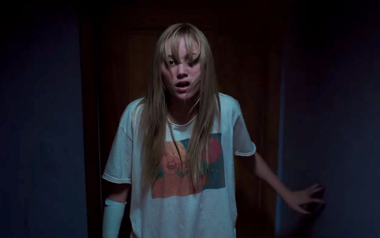 23. It Follows 2014